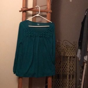 Almost like new beautiful green top